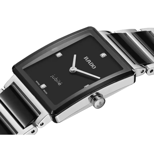 Integral Diamonds