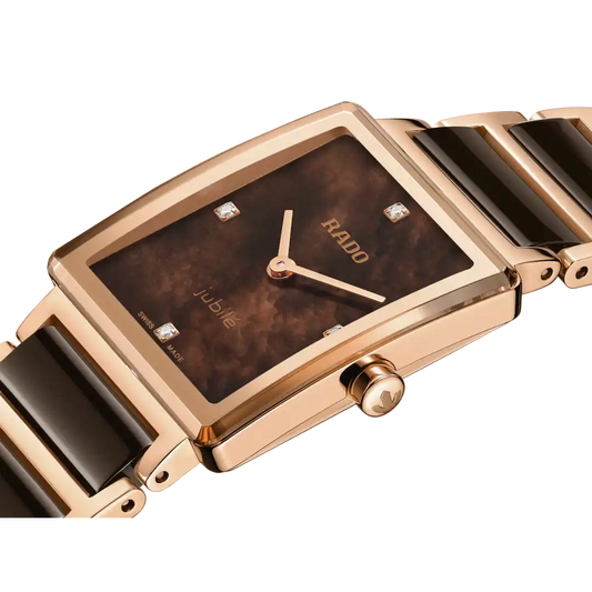 Integral Diamonds