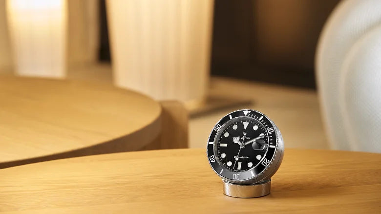Desk clocks<br>Indoor time